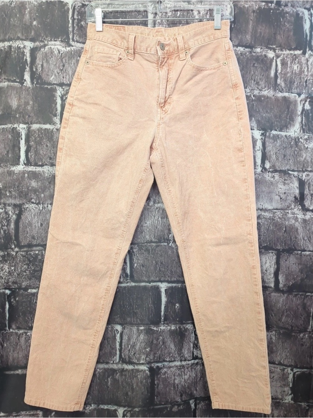 American Eagle Super Stretch Corduroy Pants Mom Jean Size 0 Reg Light Pink